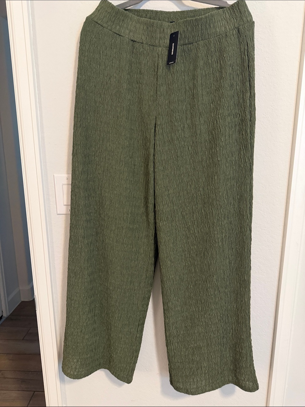 Express Olive Green Wide-Leg Chinos